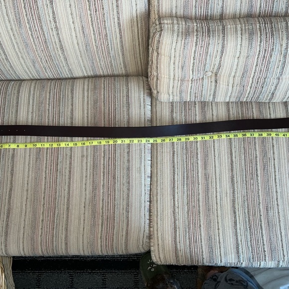 Kennth Cole Brown Hook Belt - Picture 2 of 5